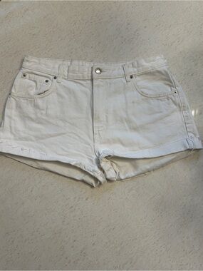 Pull&Bear White Denim Cutoff Shorts